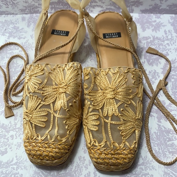 Stuart Weitzman lace up espadrilles size 9B - Picture 15 of 15